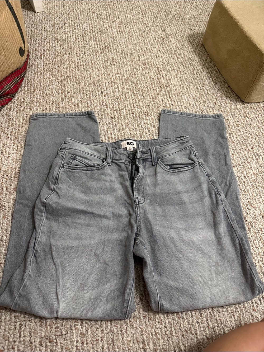 Women’s straight legged jeans